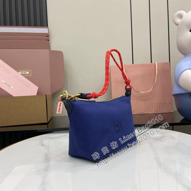 MIU MIU專櫃繆繆最新款帆布飯盒包肩背包 jh2939型號：5NE841